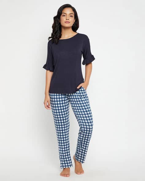 Round-Neck Knitted Top & Pyjamas Set